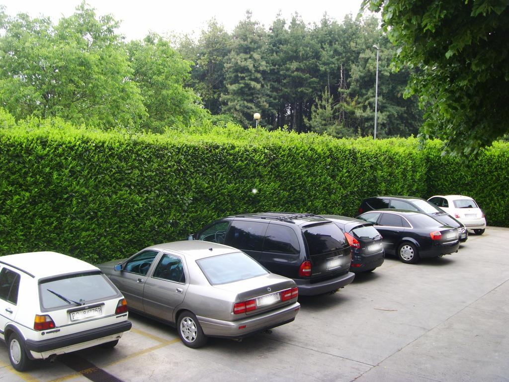 Hotel Post Bergamo Bagian luar foto