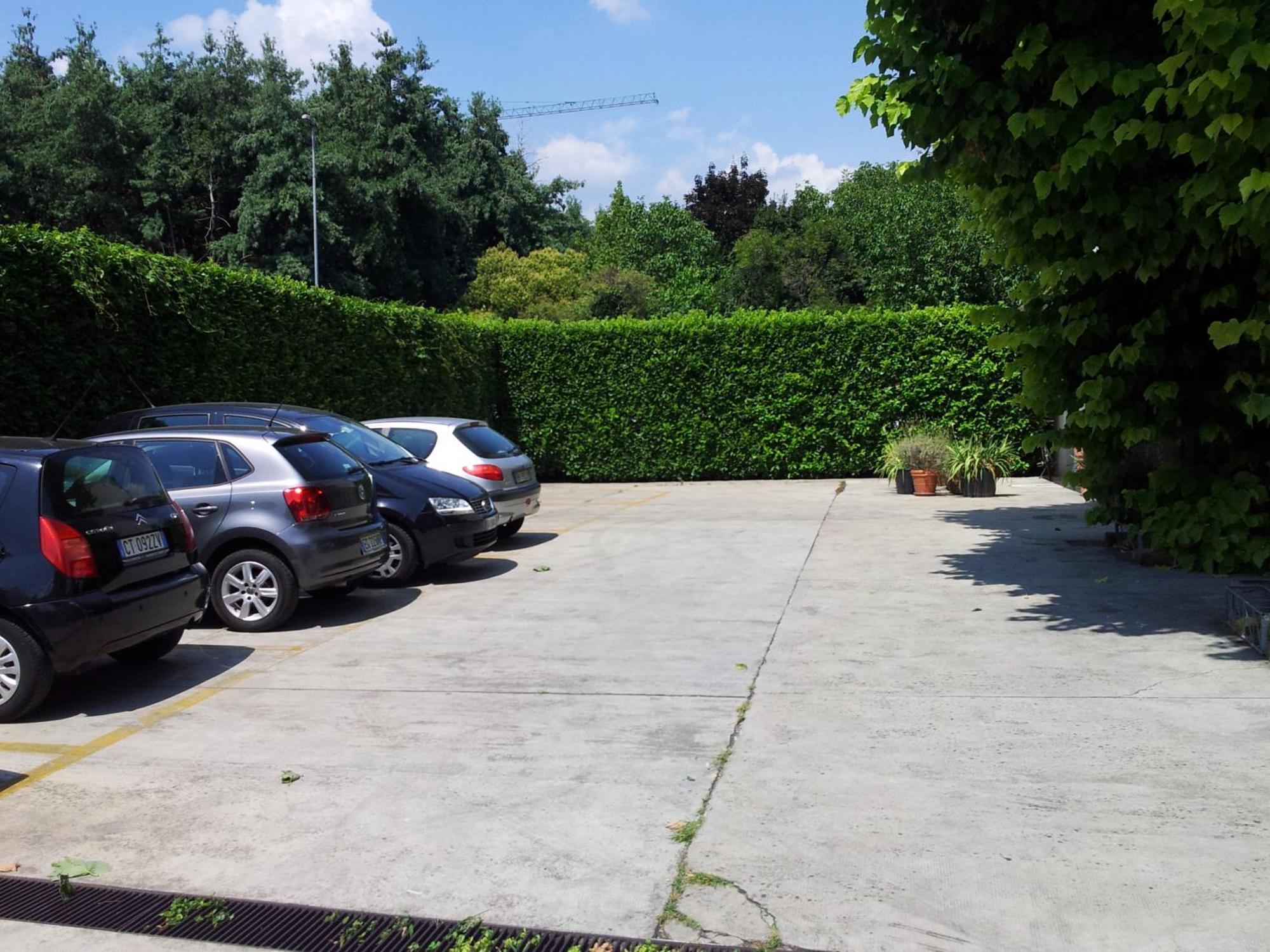 Hotel Post Bergamo Bagian luar foto