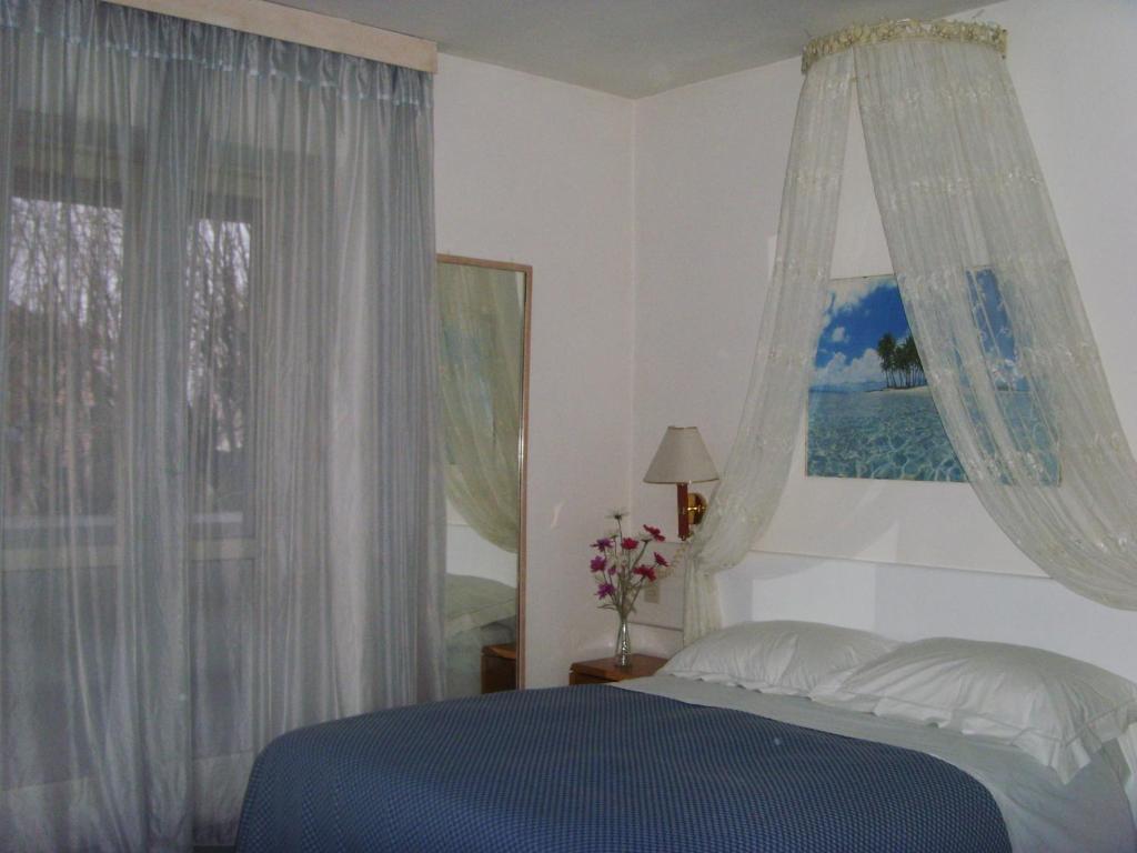 Hotel Post Bergamo Ruang foto